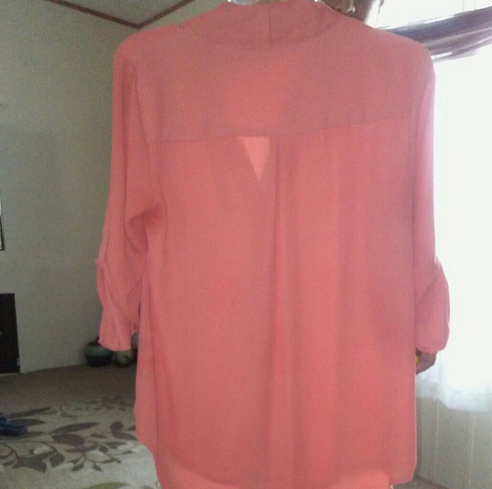 Blouse - Picture 2 of 2